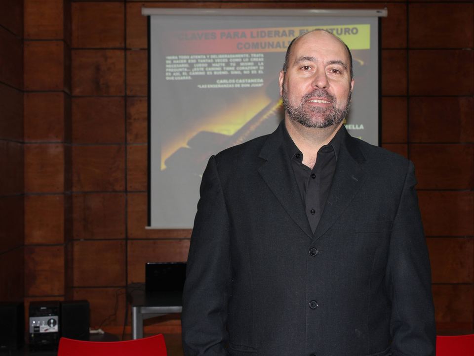 Lanco: Charla de liderazgo